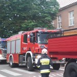 77/2016 – 17.06.2016 Ożarów Maz. ul. Szkolna (gmina Ożarów Maz.) – Pożar poddasza szkoły.